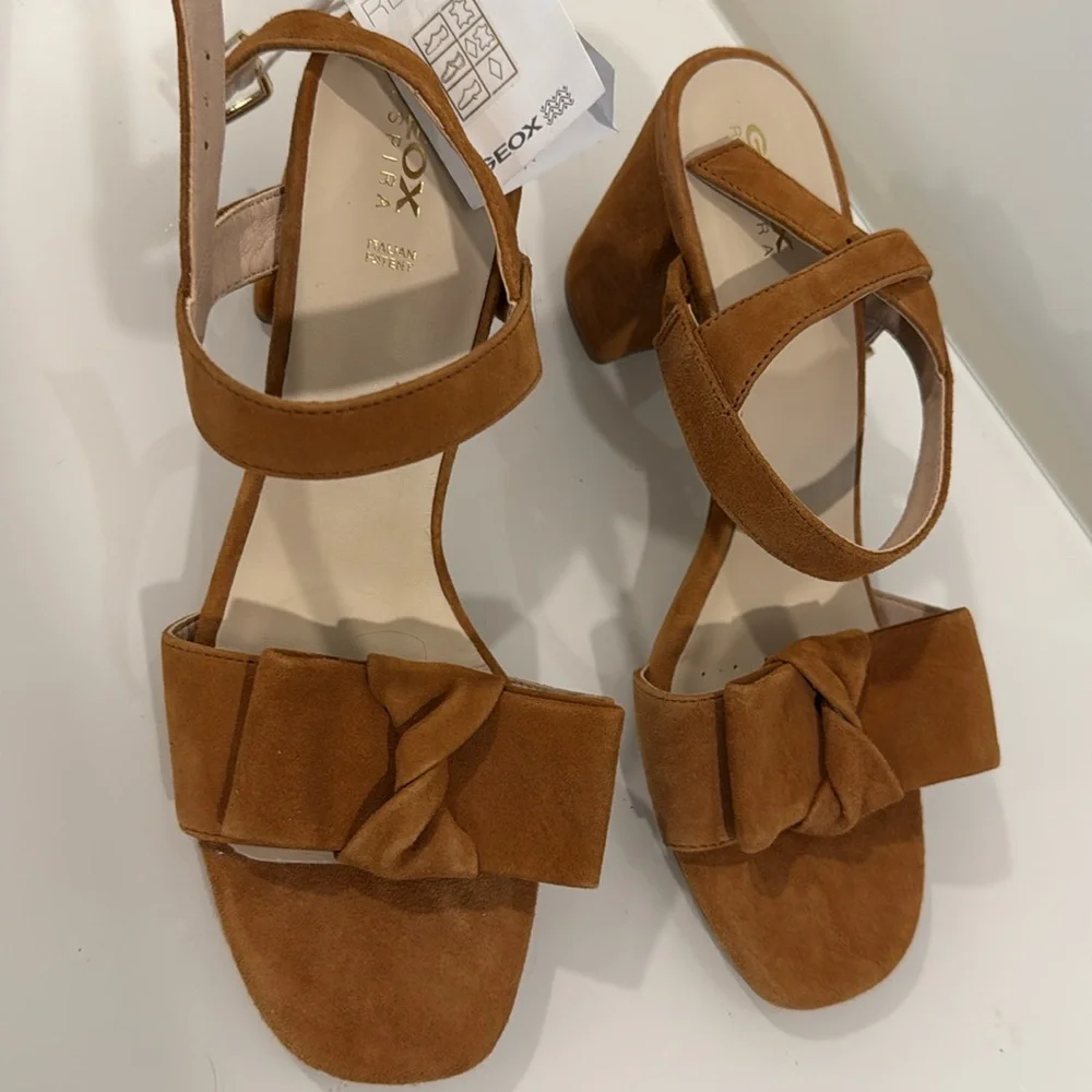 Geox Boho Platform Suede Block Heel Cross Strap Sandals Womens Size 40 NEW